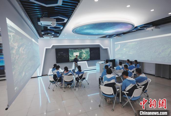 安徽合肥高新區的這一數字地球地理創新實驗室揭牌成立